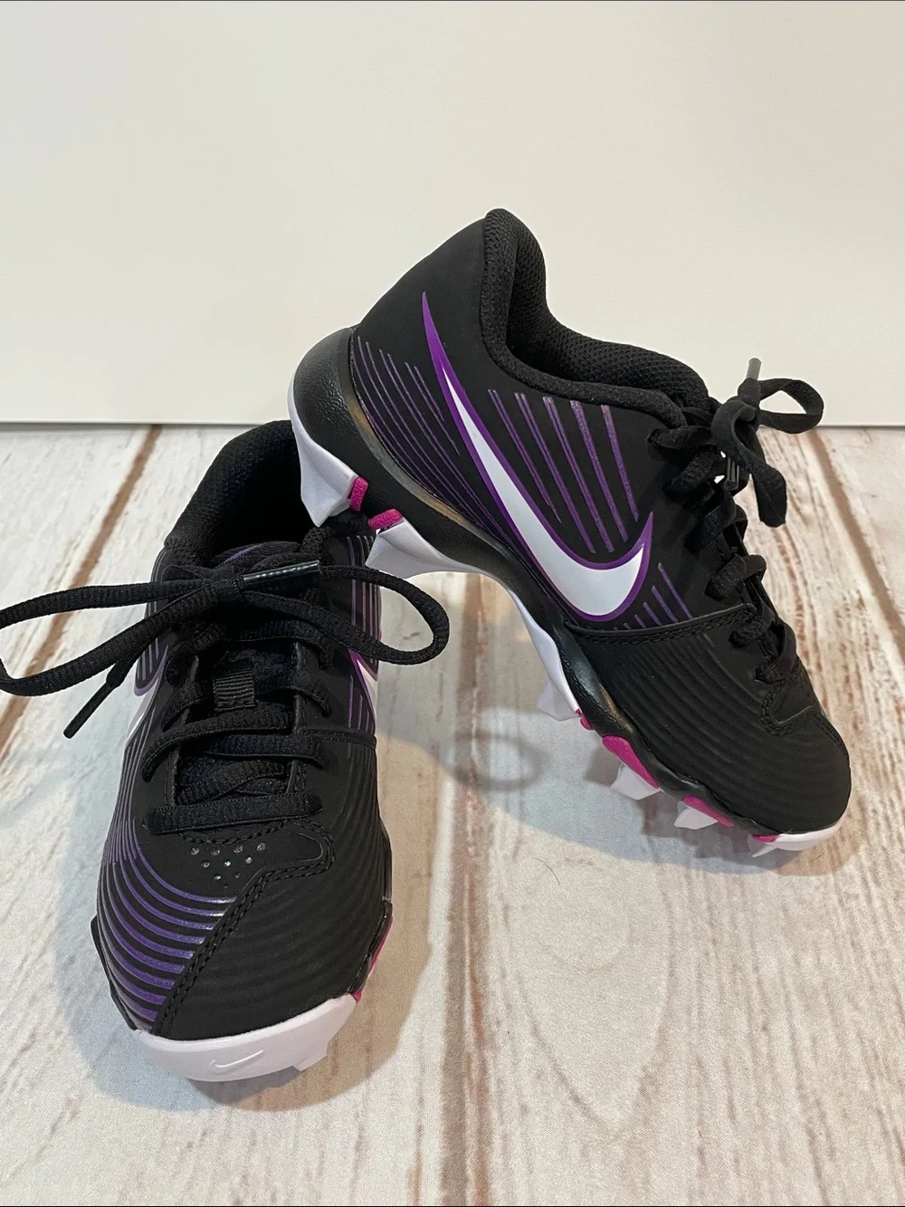 Nike Girls Softball Baseball Cleats Kids 11C Black Purple Like New T-Ball
